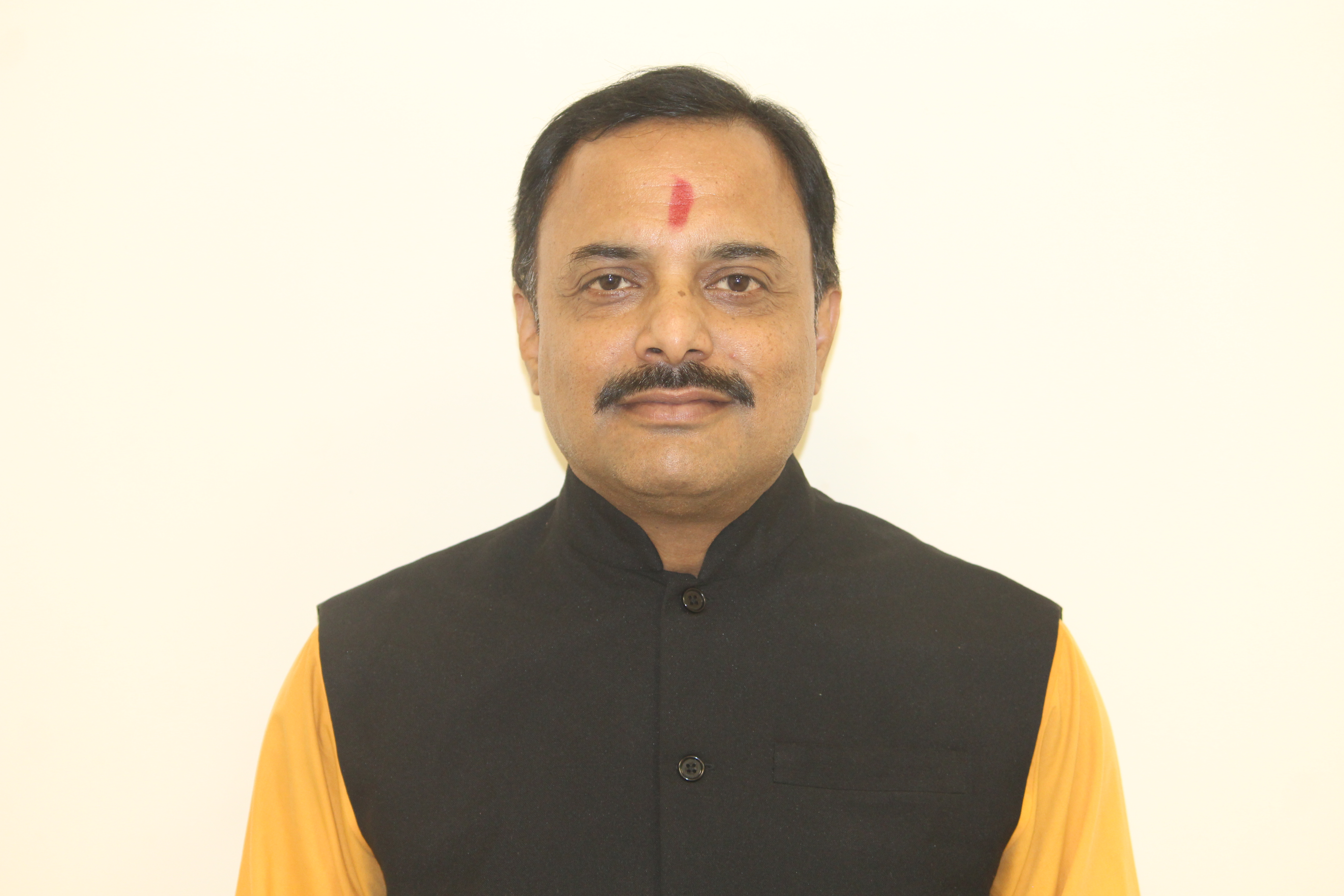 ANIL J KHATRI