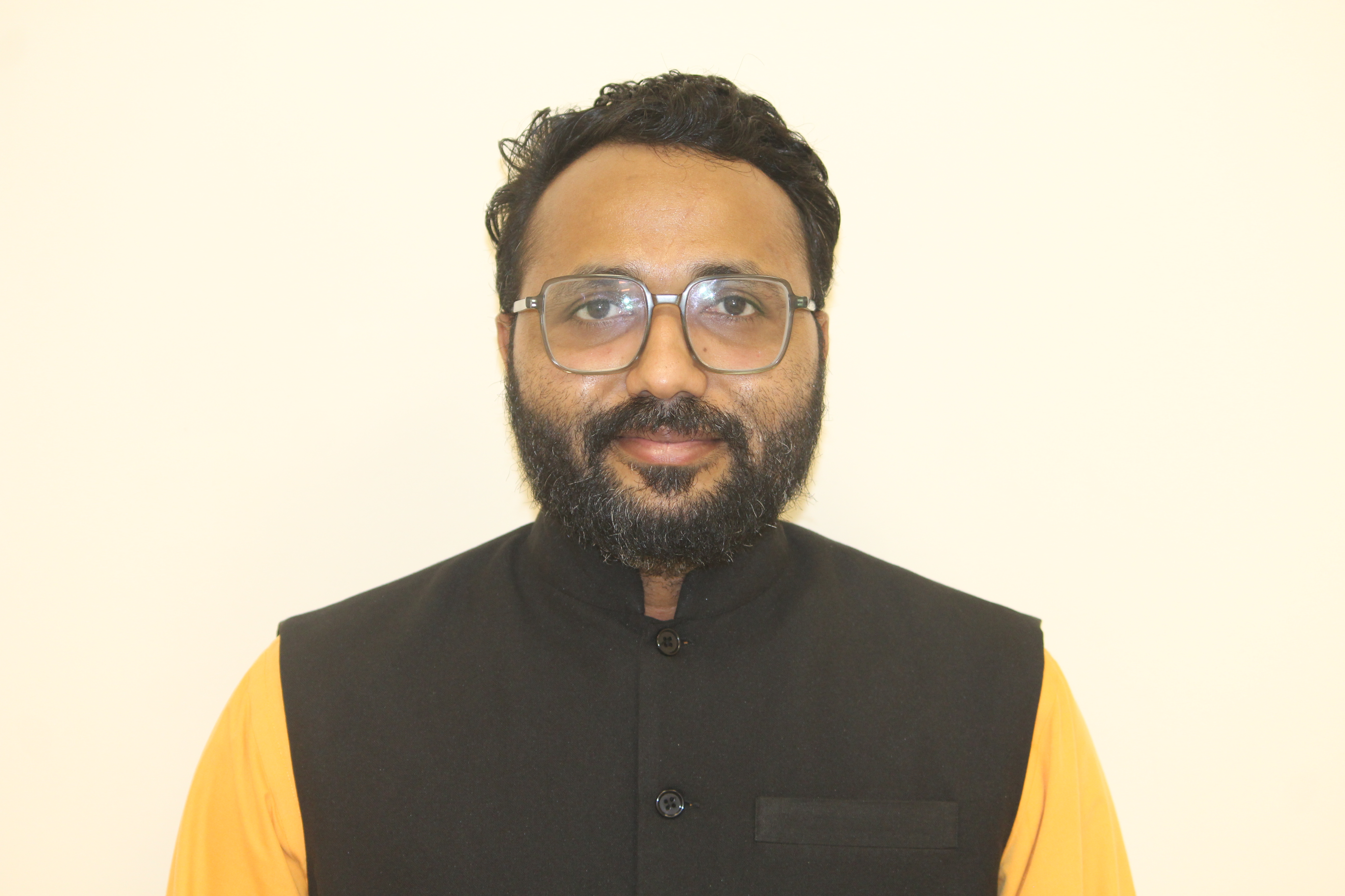 KETAN M SOLANKI